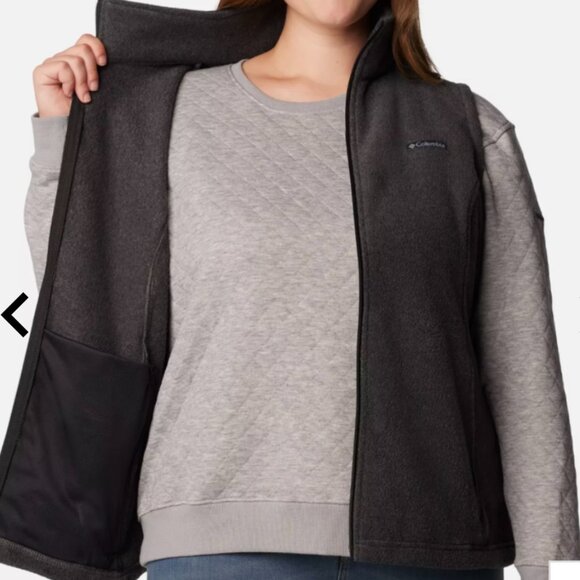 EUC Columbia Vest Woman's 3X Plus Fleece Gray Foldable Collar Zippered Pockets - Picture 2 of 13